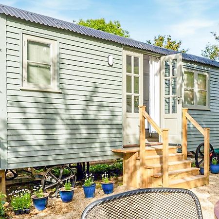 Fig Tree Shepherds Hut Bridport Εξωτερικό φωτογραφία